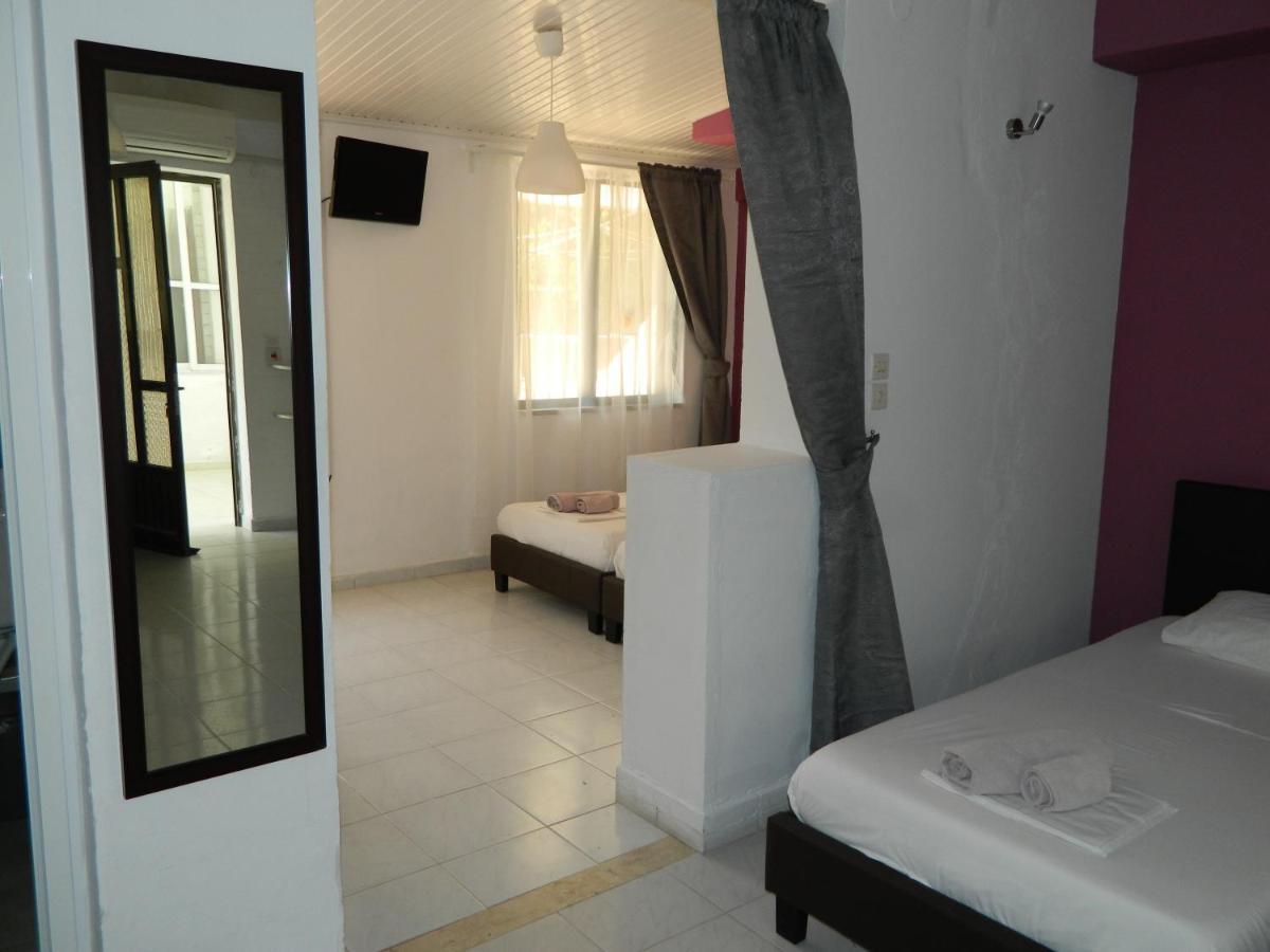 Roseberry Studios Faliraki Luaran gambar