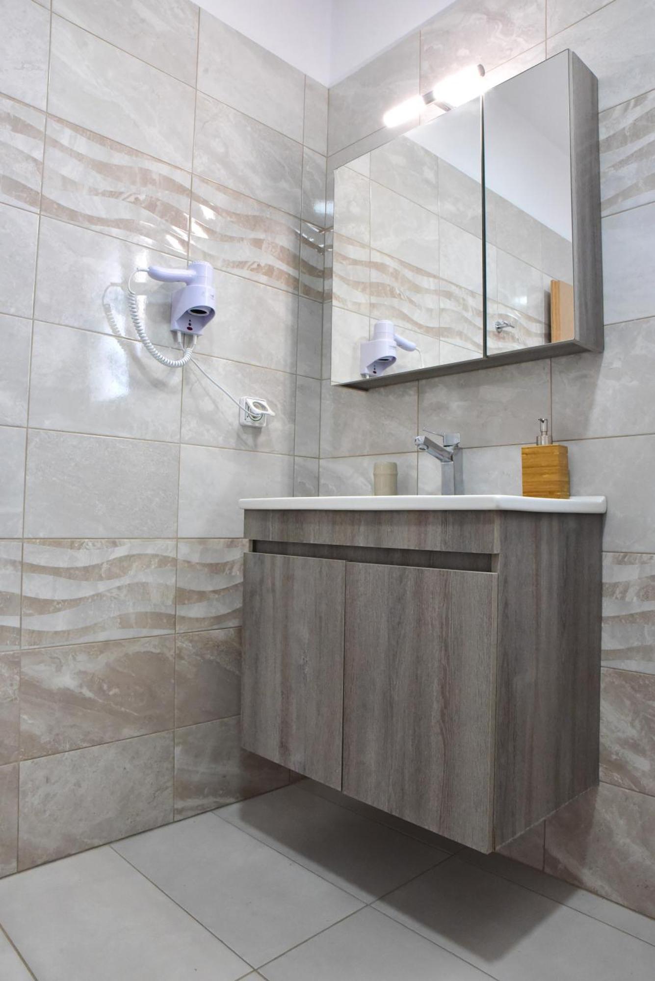 Roseberry Studios Faliraki Luaran gambar