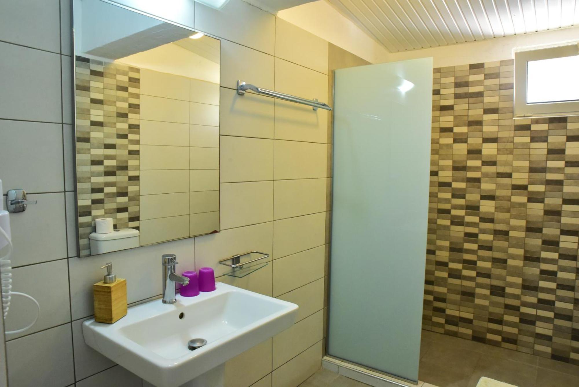 Roseberry Studios Faliraki Luaran gambar