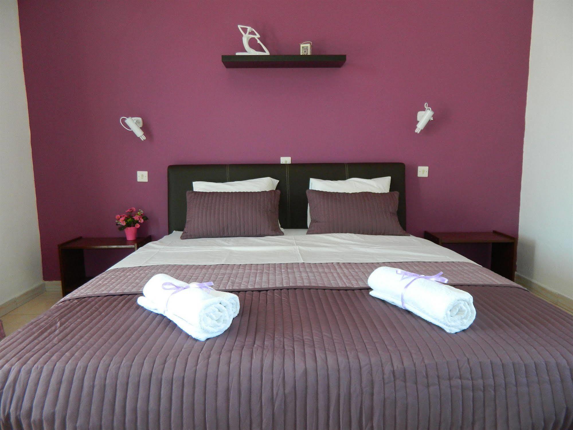 Roseberry Studios Faliraki Luaran gambar